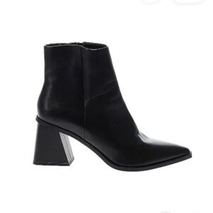 BP Loren Pointed Toe Booties